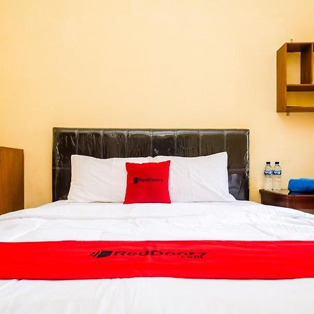 Reddoorz Syariah @ Griya Thamrin Manahan Solo 외부 사진