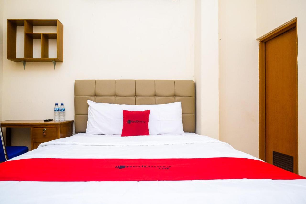Reddoorz Syariah @ Griya Thamrin Manahan Solo 외부 사진